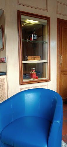 Comentarii opinii despre Le Bull Dog Cafe