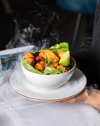 Opinii despre The Kitchen Gourmet - Restaurant Halal Nice - Zone Cap 3000 în Saint-Laurent-du-Var - Restauration