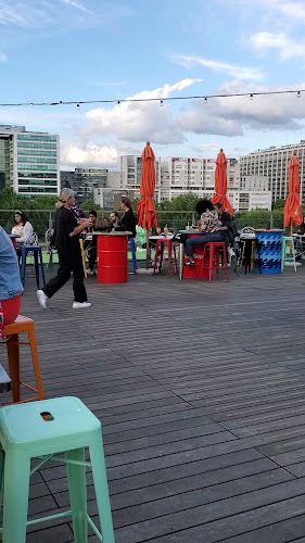 Café Oz Rooftop - The Australian Bar - Paris