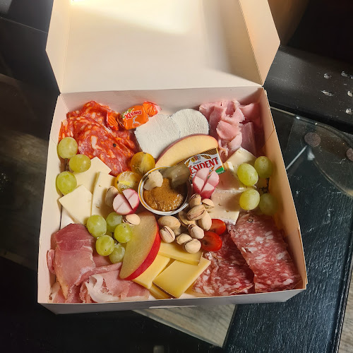 Comentarii opinii despre A La Maison