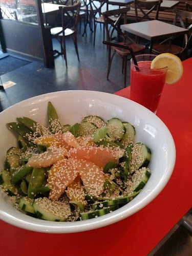 Comentarii opinii despre Jeannette