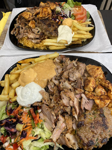 Comentarii opinii despre CHEZ RHALO