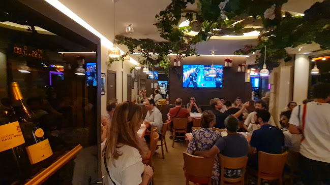 Au XV Du Rond Point (Champs-Élysées) - Restauration