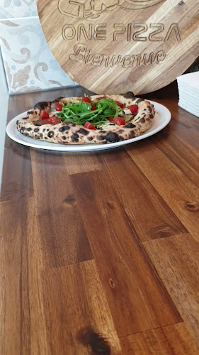 Opinii despre One Pizza - Au feu de bois Halal în Saint-Denis - Restauration