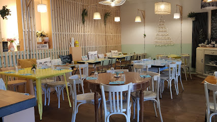 La Petite Table des Nuits