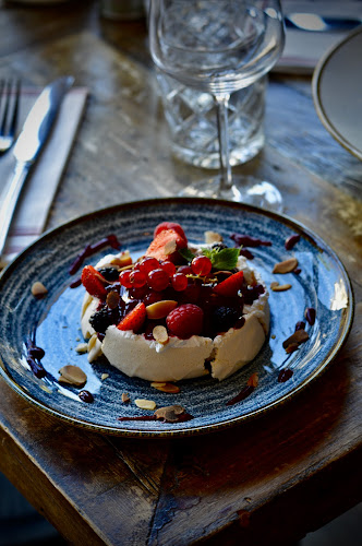 9 Pl. d'Assas, 30900 Nîmes