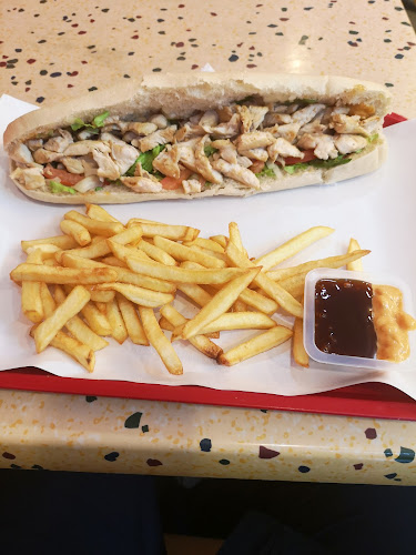 Opinii despre Snack Du Centre în Miramas - Restauration