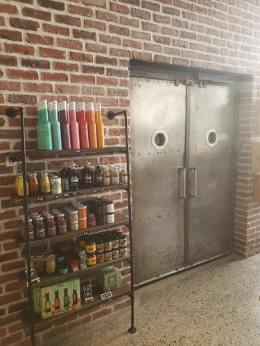 25 Rue Henri IV, 51100 Reims, France