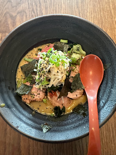 Opinii despre Ramen Okawali Charpennes pâtes et soupe faites maison froides ou chaudes în Lyon - Restauration