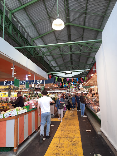 Marché Le Plessis-Robinson - Restauration