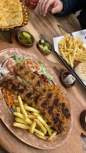 30 Av. du Général Leclerc, 61000 Alençon