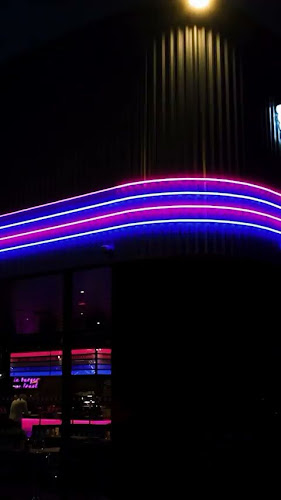 Opinii despre Memphis - Restaurant Diner în Villefranche-sur-Saône - Restauration