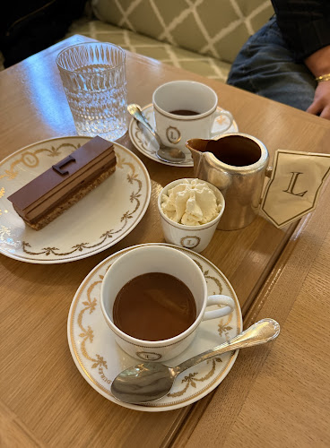 Ladurée Royale - Paris