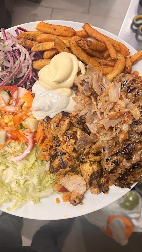 Opinii despre New Uludag în Rouen - Restauration