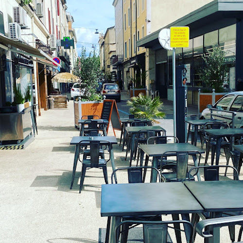 Comentarii opinii despre Demeter bagel café