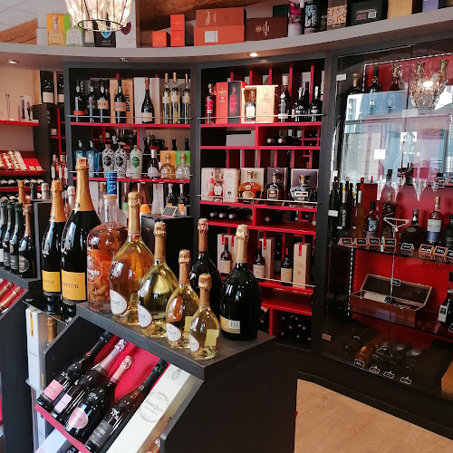 Opinii despre Cave des Halles în Chambéry - Restauration