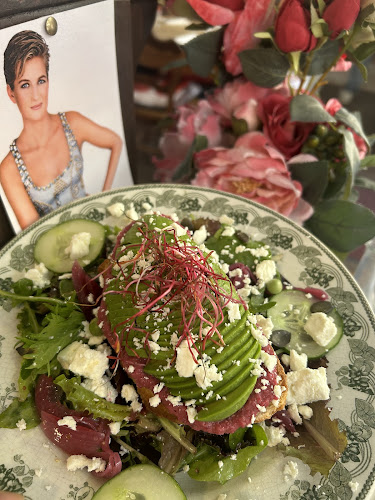 Opinii despre It's Five O'Clock Somewhere în Rennes - Restauration