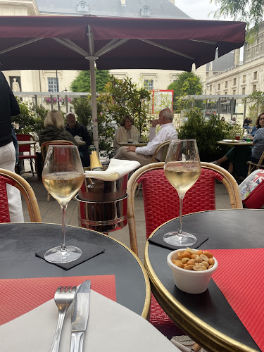 Opinii despre Restaurant La Fontaine în Reims - Restauration