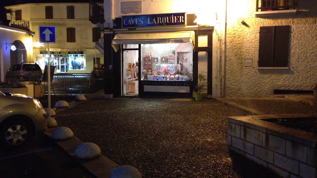 Opinii despre CAVE LARQUIER (GIUDICI) în Salies-de-Béarn - Restauration