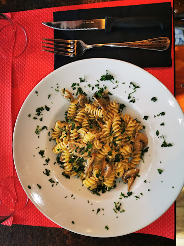 113 Av. Aristide Briand, 92120 Montrouge