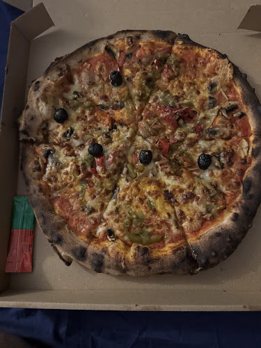 Seven Pizza Original