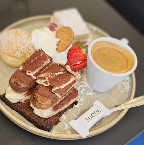 Comentarii opinii despre Le Garden