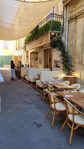 Opinii despre Du Bar à l'Huître - Restaurant Arles în Arles - Restauration