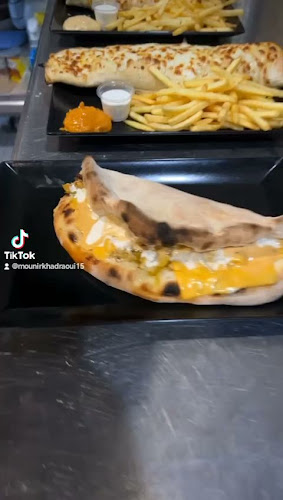 Opinii despre Chik N Burger - Vénissieux în Vénissieux - Restauration