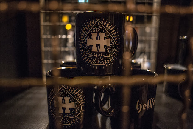 Comentarii opinii despre Hellfest Corner