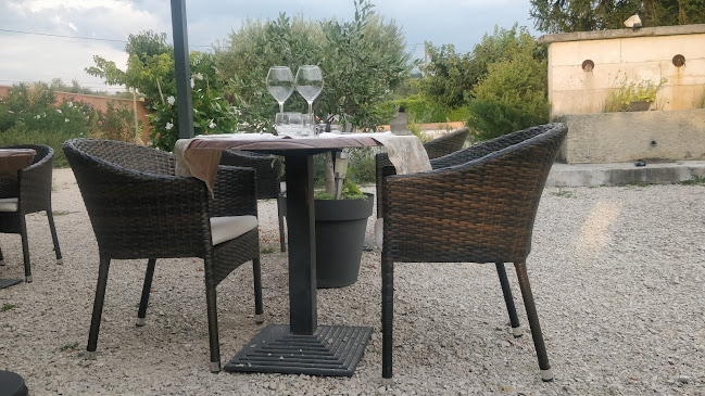 Comentarii opinii despre Marseille Traiteur by Camille