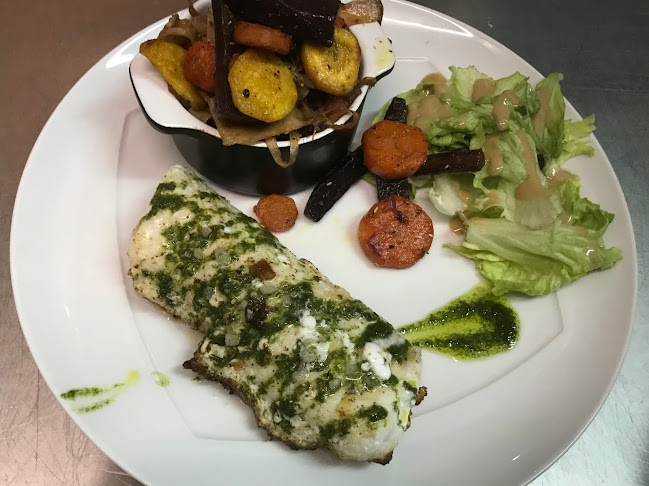 Opinii despre L'opportun în Vichy - Restauration