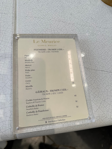 Opinii despre La Pâtisserie du Meurice par Cédric Grolet în Paris - Restauration