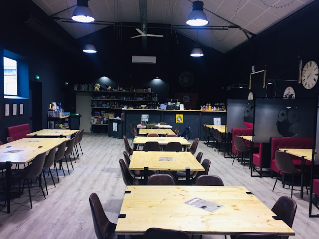 La Chouette Tricheuse - Restauration