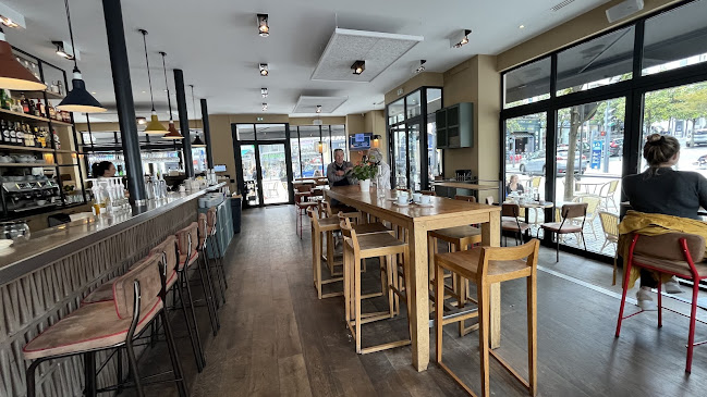 22 Pl. Georges Clemenceau, 64200 Biarritz