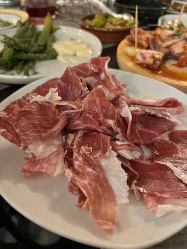 El Trio bar à tapas - Nîmes