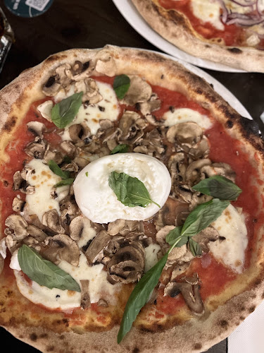 19 Rue Ernest Renan, 92130 Issy-les-Moulineaux, France