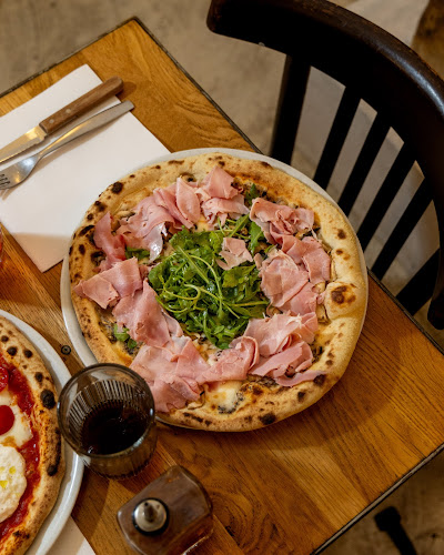 19 Rue Ernest Renan, 92130 Issy-les-Moulineaux, France