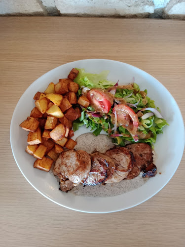 Comentarii opinii despre Les Coloniaux