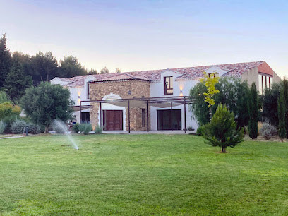 Domaine de Cristia / Caveau et Chambres d’hôtes