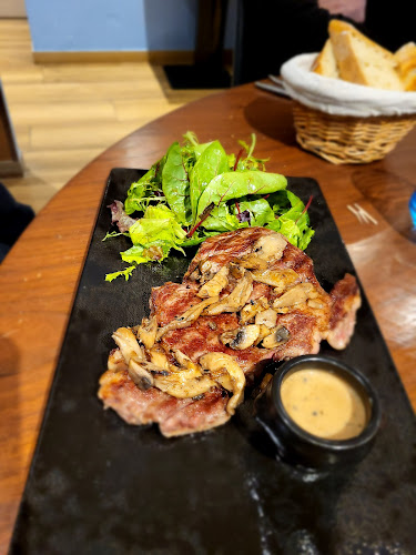 La Terrasse - Restaurant Authentique - Cuisine Traditionnelle - Restauration