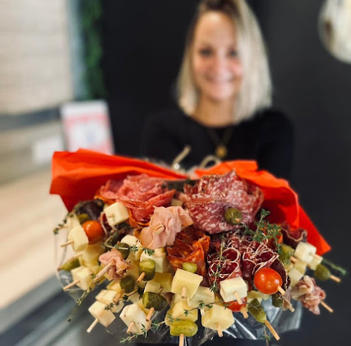 Comentarii opinii despre Le Bonheur Des Pres