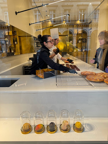Comentarii opinii despre La Pâtisserie du Meurice par Cédric Grolet