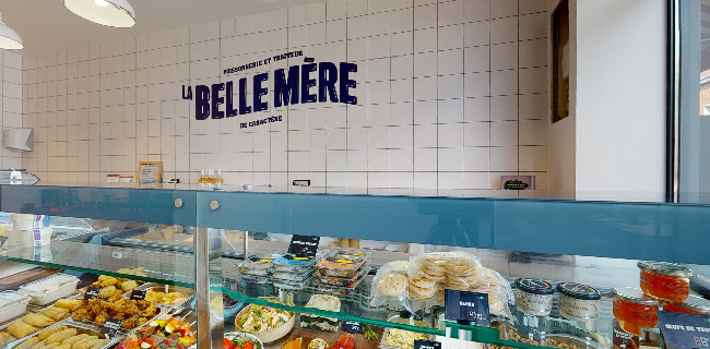 La Belle Mère - Croix - Croix