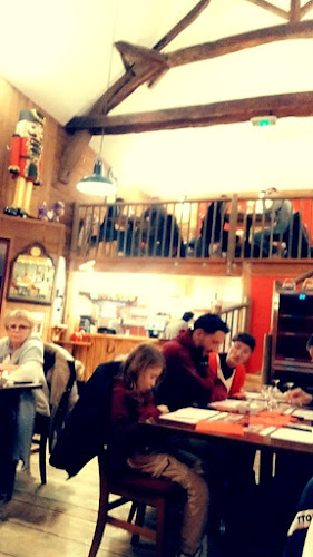 25 Rte de Beaune, 71400 Autun, France