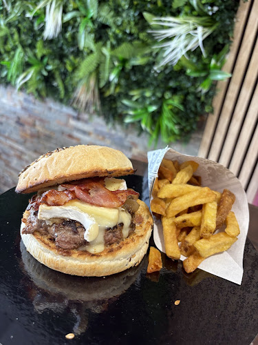 Comentarii opinii despre Chez JOE Pizza&Burger