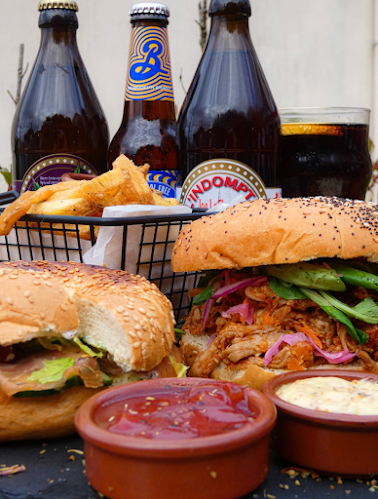 O'ptit Quebec Music Cafe - Restauration