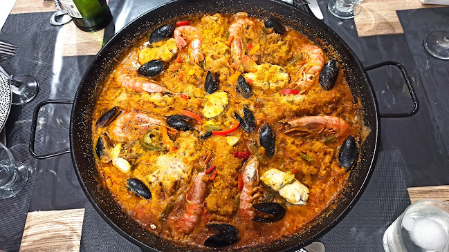 Opinii despre HERNAN PAELLA depuis 1979. în Castries - Restauration