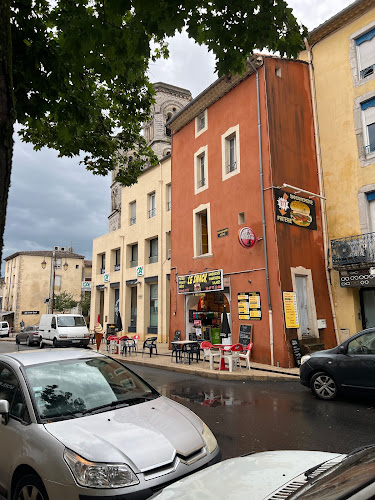 Comentarii opinii despre Le Snack de Ganges - Burgers et Sandwiches