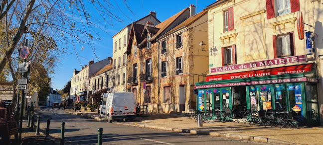 2 Rue Léon Mignotte, 91570 Bièvres