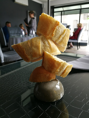 Comentarii opinii despre L' ambigu